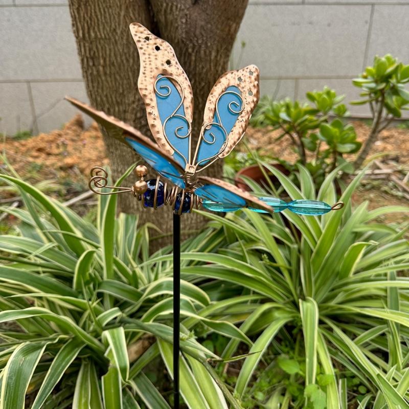 Colorful Butterflies Garden Decors Stakes Waterproof 3D Garden Ornaments Outdoor Decorations for Patio Lawn Decorations