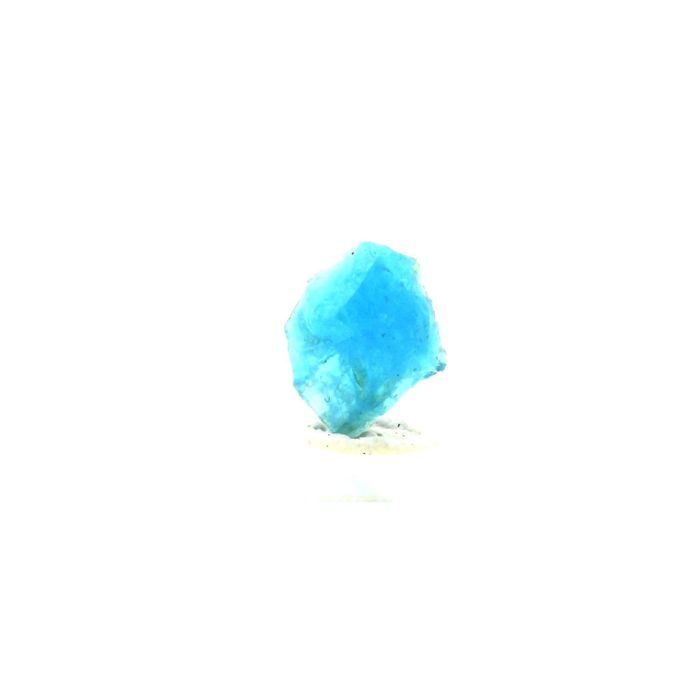 Pierres et Minéraux. Apatite bleu neon. 0.74 ct. Betroka, Anosy, Madagascar.