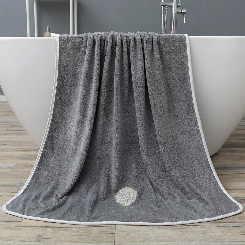 Coral Fleece Bath Towel Bath Towel Wrap Towel Large Towel Absorbs Water Is Not Easy To Lose Hair Thickens The Winter School Season Student Dormitory