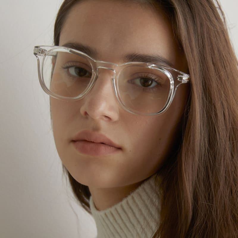 

One Brilliant Tella-OB322-Crystal FREE