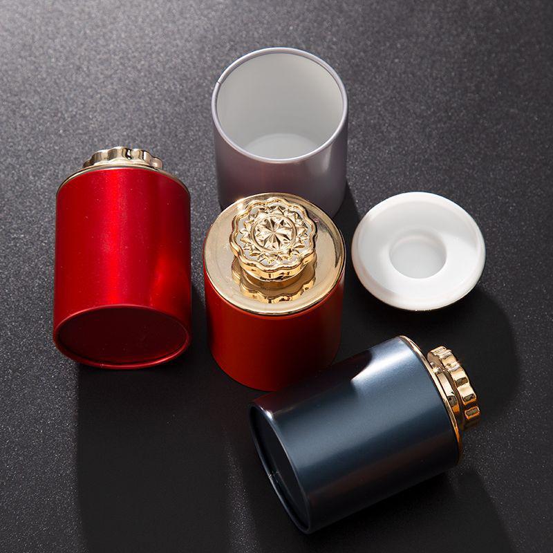 Solid Mini Empty Tea Tin Can Household Green Black Tea Sealed Jar Portable Travel Small Tea Packaging Box Mini Sealed Iron Can