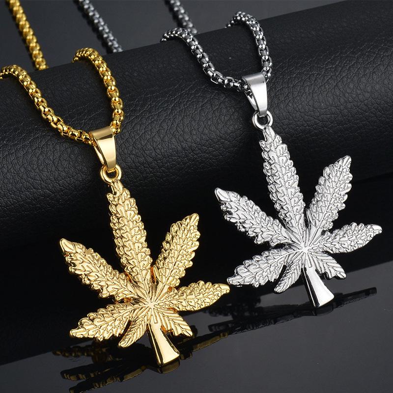 Korean Style Maple Leaf Pendant Necklace: Unisex Fashion Titanium Steel Sweater Chain