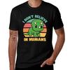 I Dont Believe In Huunisexs Triceratops Tshirt Classic Crew Neck Cotton Tshirt