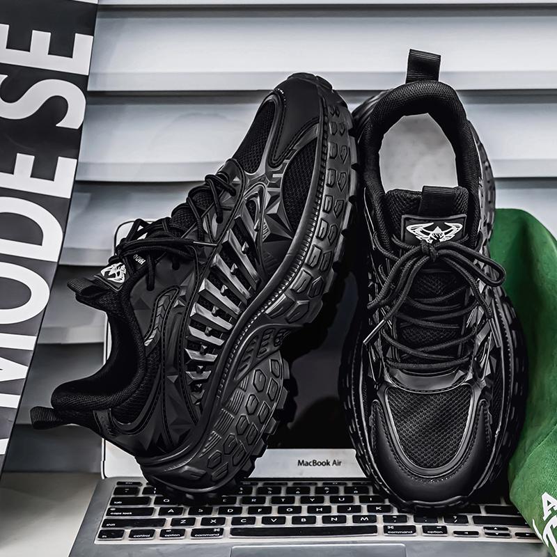 New Fashion New Men's Fashion Casual Low Top Sports Shoes Students Thick Sole Comfortable Sneakers Boys Male Classic Breathable Basketball Shoes