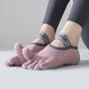 Erkekler ve Kadınlar için Parmak Çorapları Kaymaz Tutacaklı Yoga Çorapları 5 Parmak Atletik Koşu Çorapları Pilates Barre Bale Fitness için