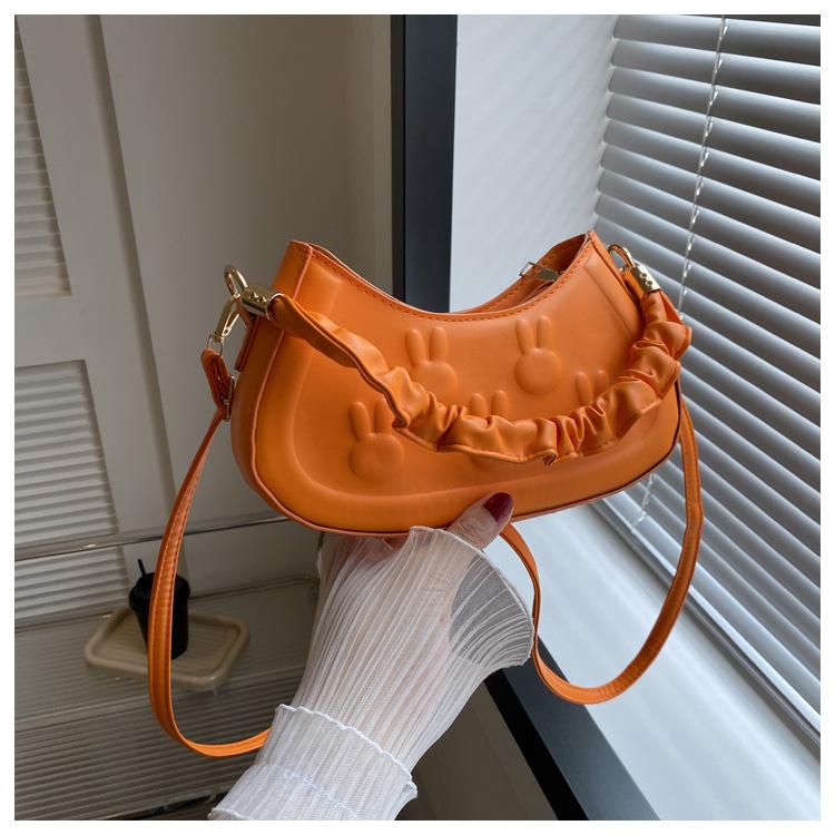 

Simple fashion indented shoulder bag 2025 new soft handle women s bag temperament hand bag candy color casual messenger bag оранжевый