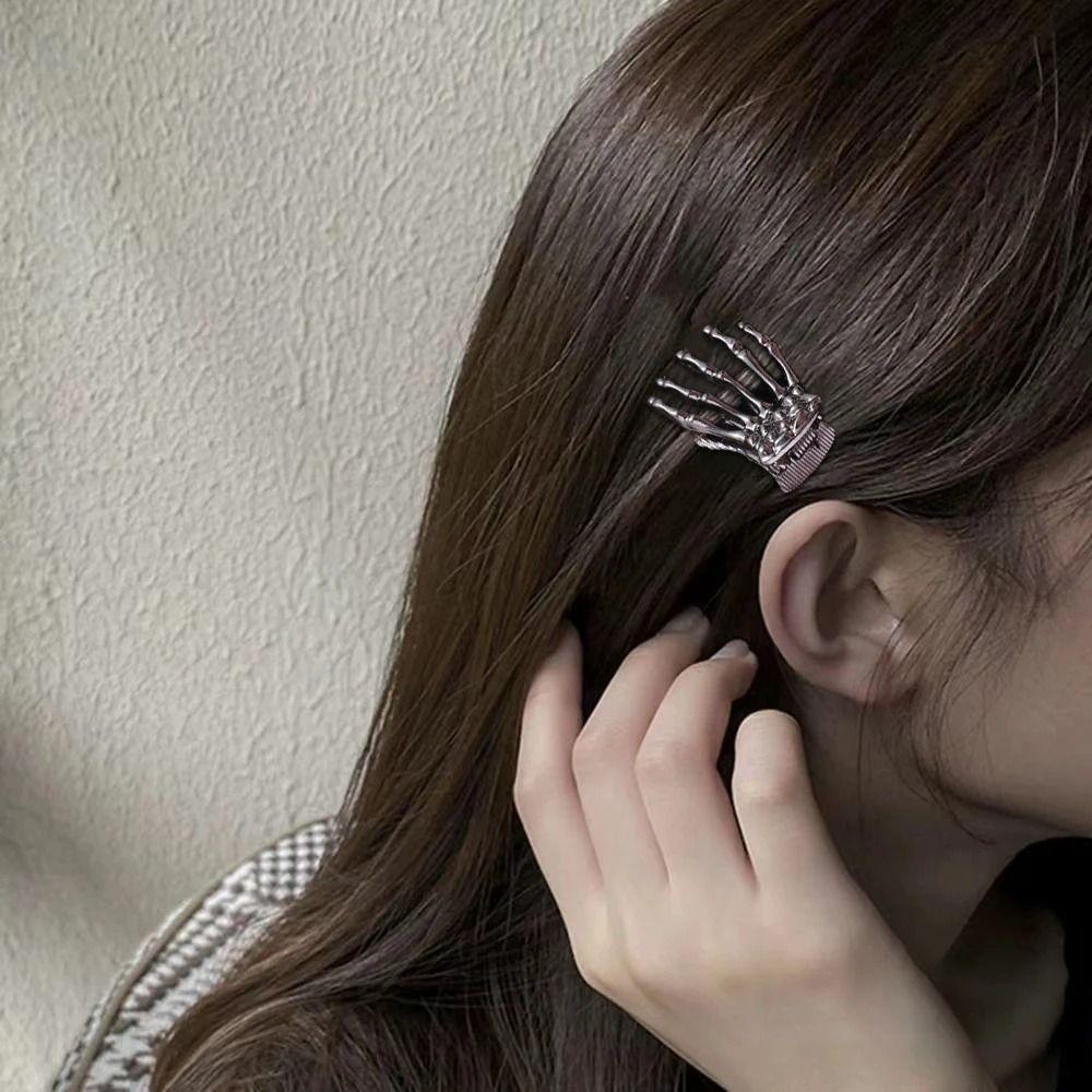 Zinc Zinc Zinc Alloy Ghost Paw Hair Claw Hollow Metal Hair Claw Gothic Small Shark Clip  Halloween Party