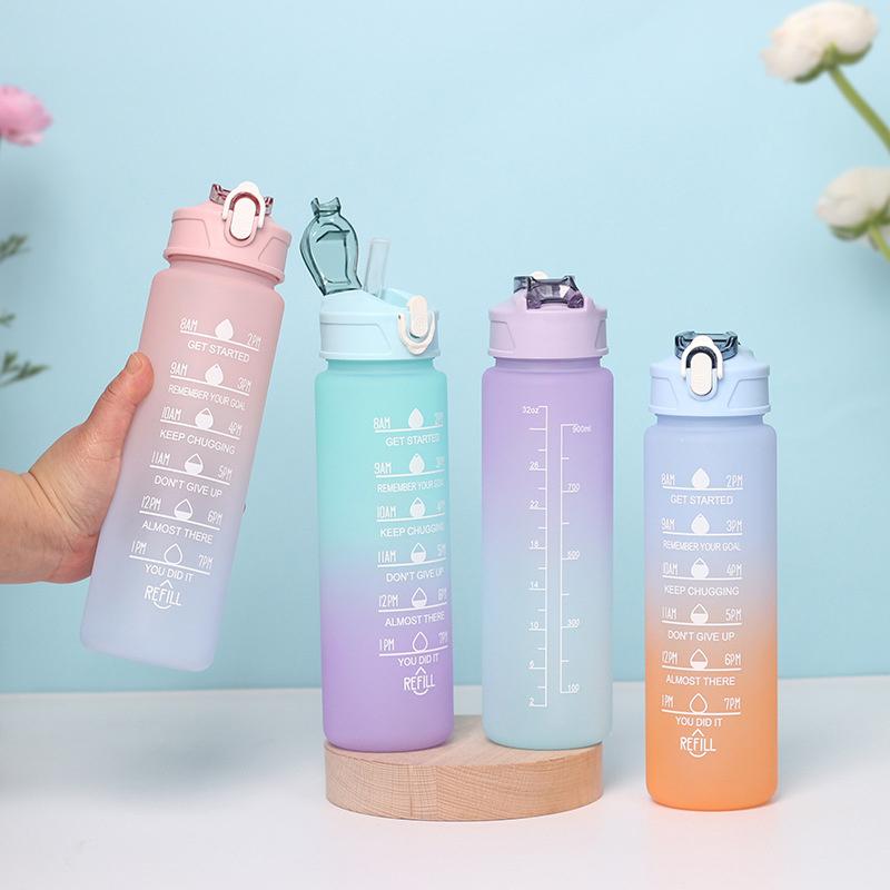 900ml Láhev na vodu Motivační sportovní láhev s časovou značkou Nepropustný pohár Fitness Bpa Free Přenosné nádobí na pití pro venkovní použití