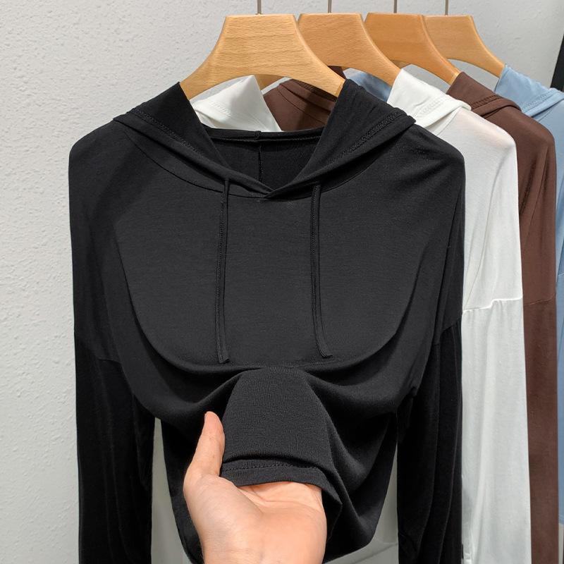 Hooded Black Sweatshirt Modal Base Blouse for Women In Autumn and Winter Latest Comfortable Fit Short Everyday Jacket