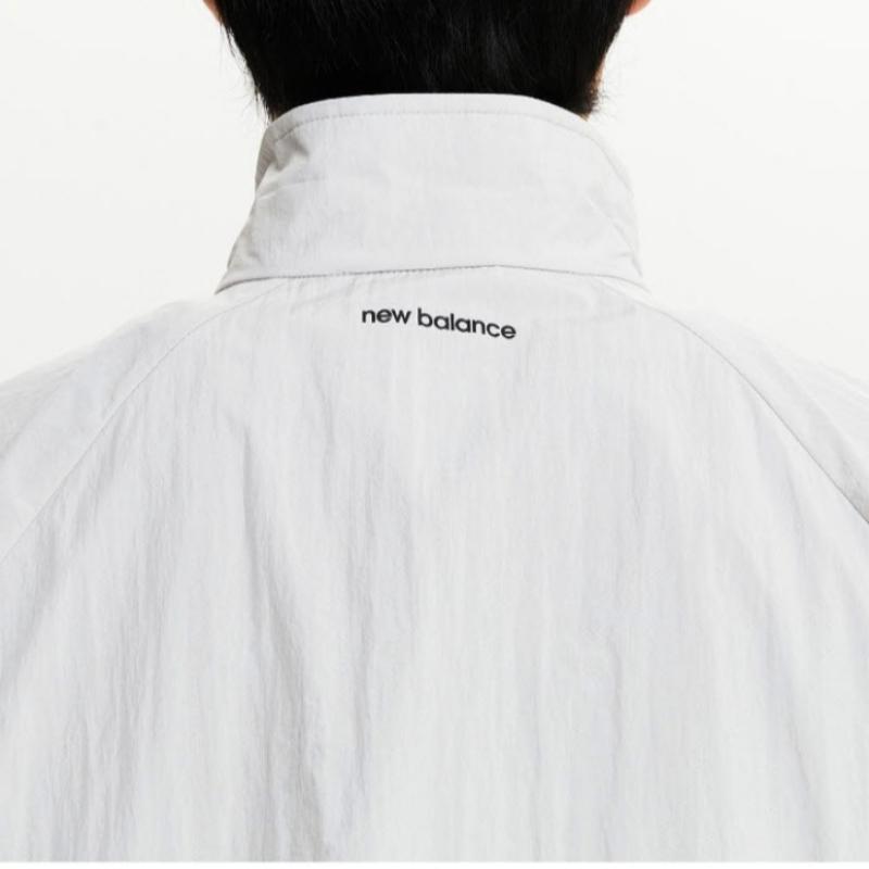 New Balance Short Sleeve Tee Kqj Nbnae22513 16 Common Nbsc Short Sleeve Anorak  Semi 