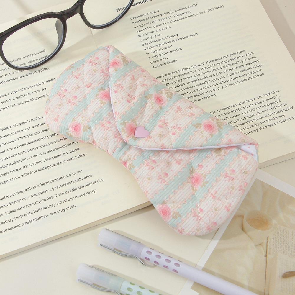 

Floral Pattern Eyewear Storage Bag with Buckle Lipstick Pouch Sunglasses Protective Cover Travel 1