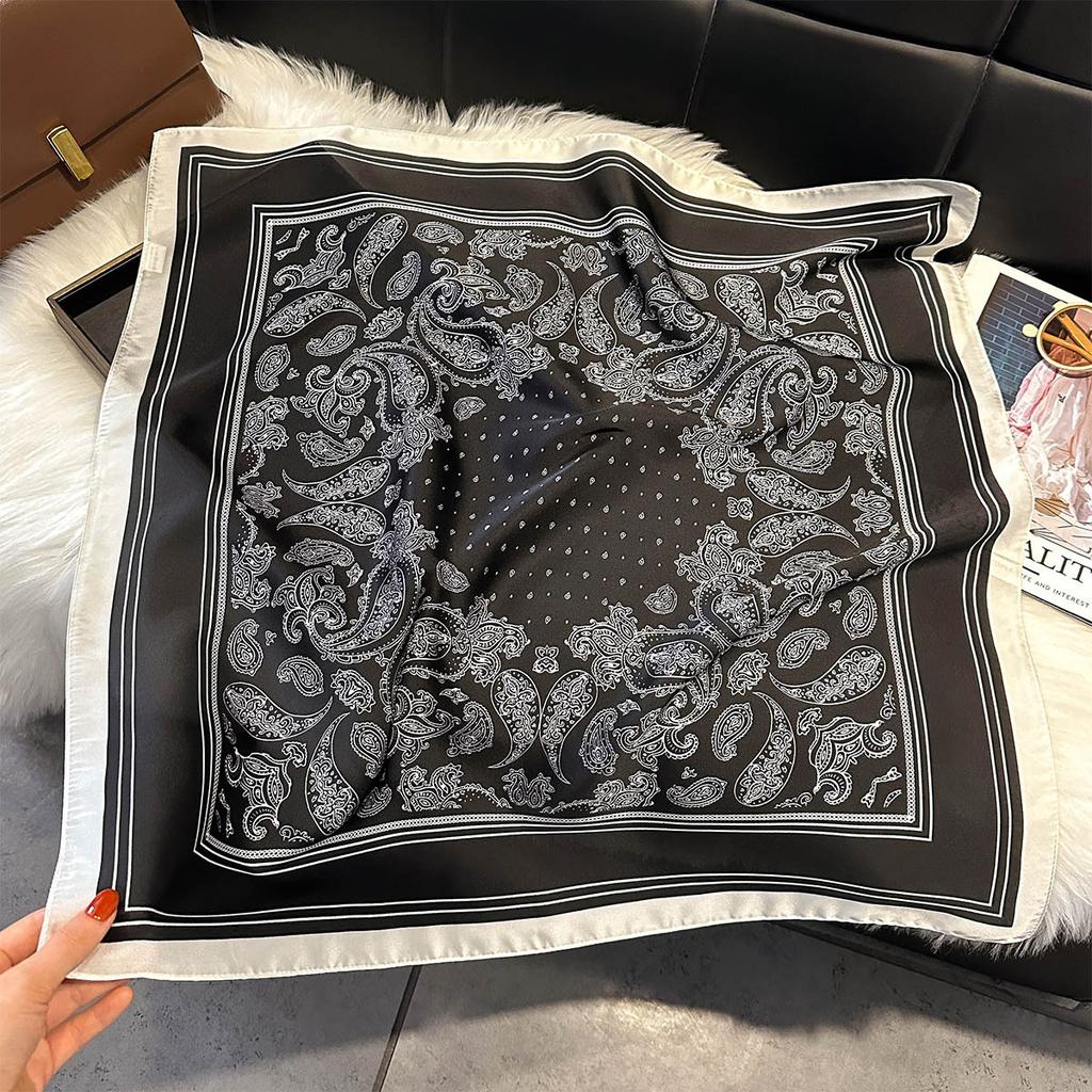New Paisley Print Silk Scarf For Women Square Hijab Soft Neck Tie Female Fashion Decoration Silk Headscarf 70*70Cm Kerchief