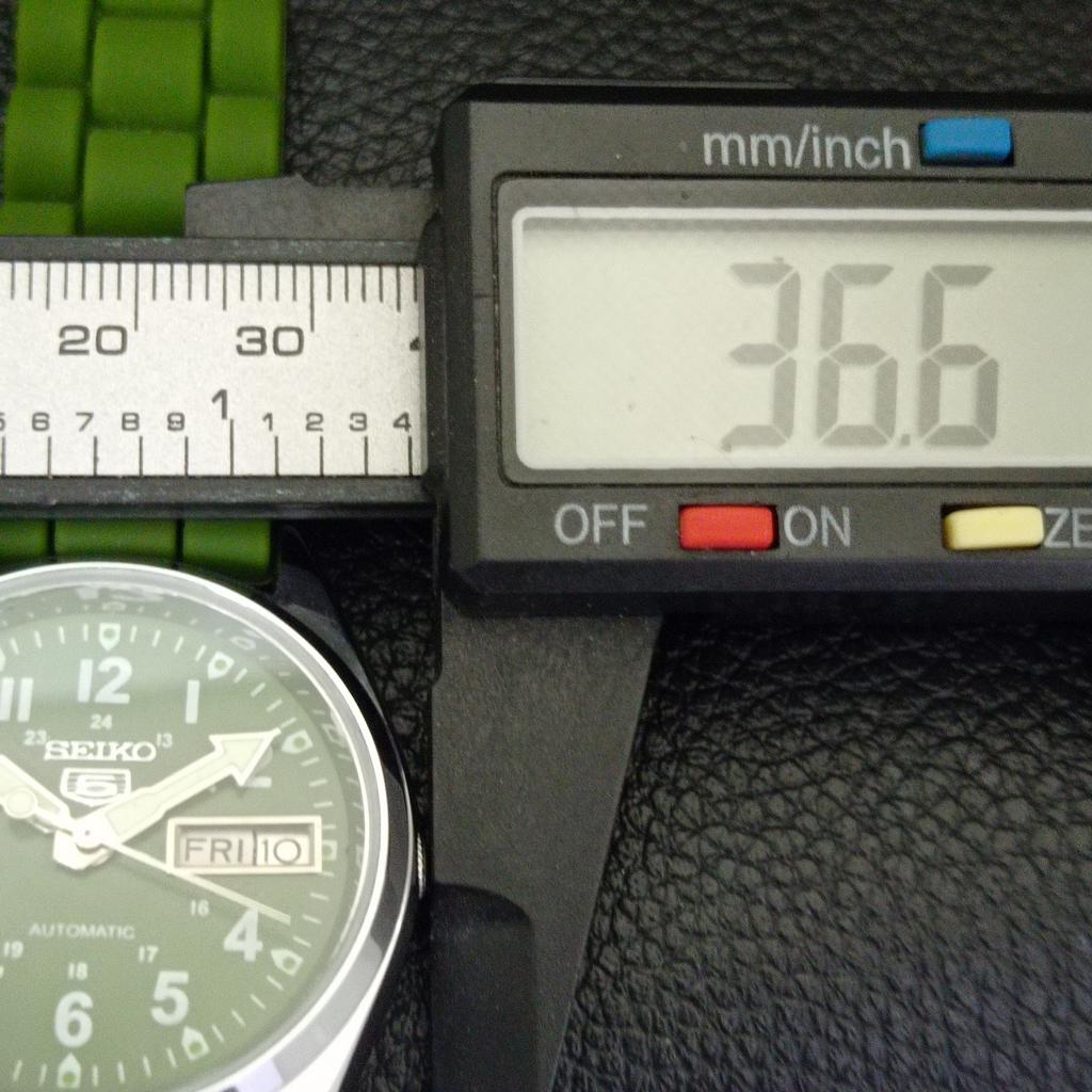 VINTAGE SEIKO 5 AUTOMATIC 6309A REFURBISHED JAPAN MENS GREEN WATCH a441690-1 Sk-a441690