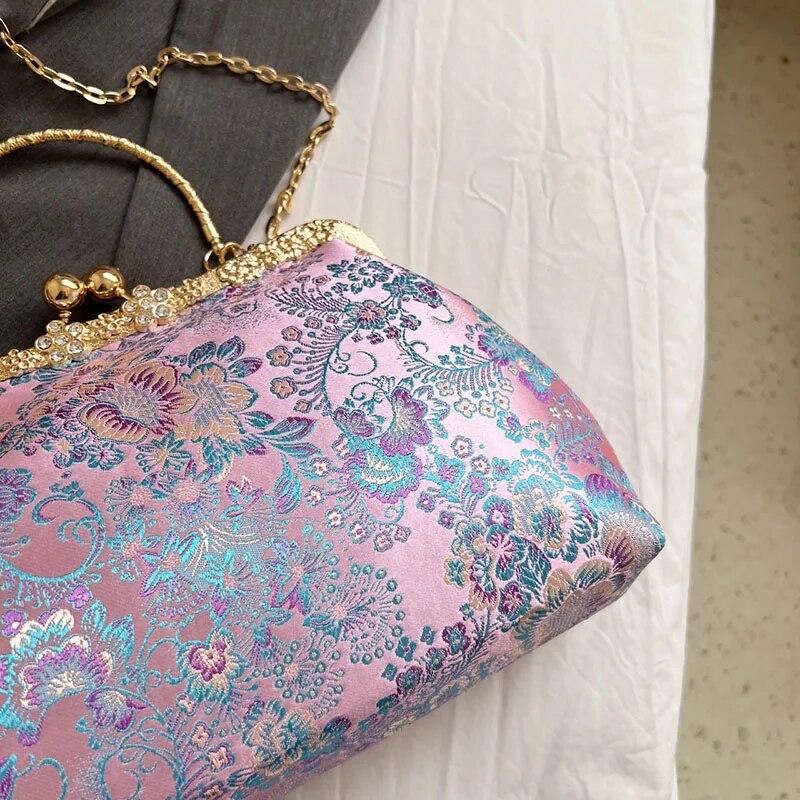 Vintage Women Wedding Clutch Flowers Lock Shell Clip Fringe Chain Shoulder Bags Purple Blue Crossbody Bags Handbags And Purses