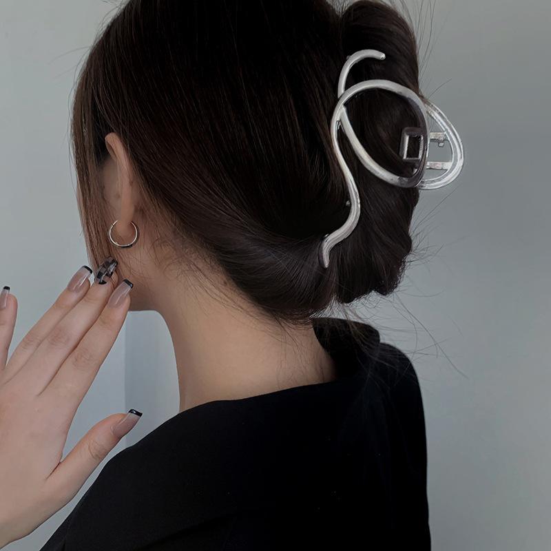 31Styles Metal Gold Silver Hair Claw Clips For Women Geometric Cross Snake Girls Jaw Clamps Punk Korea Hairwear Accessories