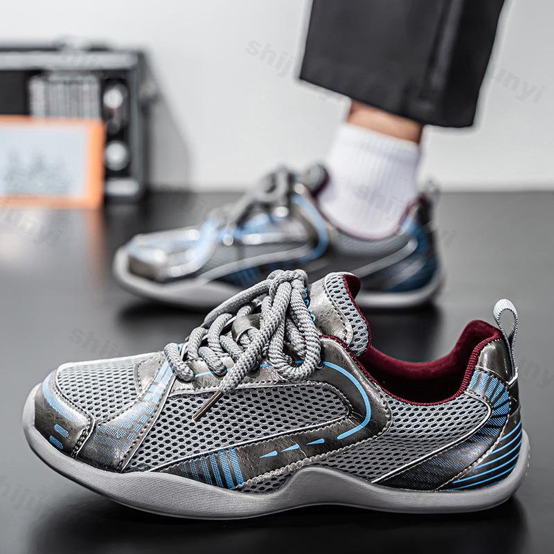 

Fashion 2025 Summer New Style Breathable Mesh Versatile Casual Sports Shoes for Men Fashion Trend Low Top Comfortable Soft Sole Sneakers 39 серый