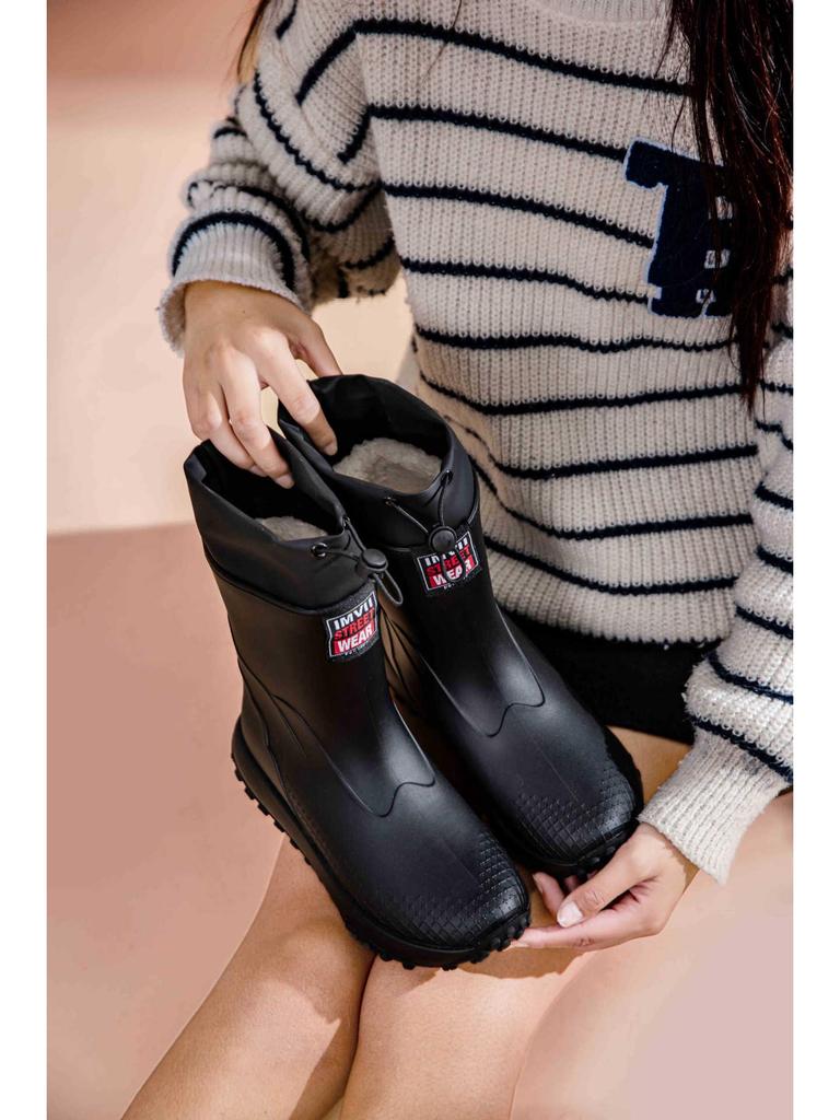 Unisex Baby-Regenstiefel - Kurz, Rutschfest, Winddicht, Aus einem Stück geformtes Gummi mit warmem Kordelzug am Knöchel.