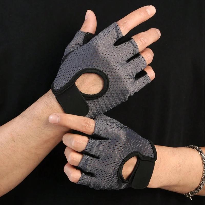 

1pair Summer Half Finger Gloves Ice Silk Breathable Gym Fitness Women Men Anti-Slip Pad Cycling Fingerless Gloves Bicycle One Size серый