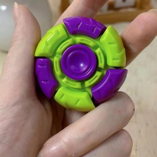 Transformable Spinner Fidget Toy Stress Anxiety Relief Portable Kids Teens Adults Fingertip Spinning Top Plastic Gyro Sensory Toy Birthday Present