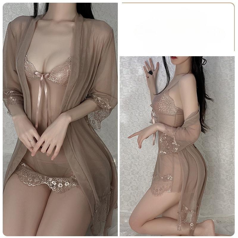 Set Lenjerie de Noapte Sexy Transparentă din Plasă pentru Femei Dulce Rochie Cami cu Fundiță din Dantelă cu Halat și Tanga