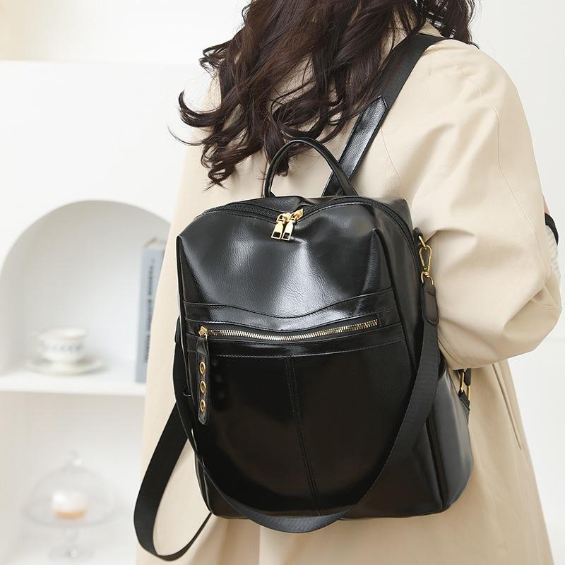 New Casual Backpack Fashionable Versatile Women's Shoulder Bag Large Capacity Soft Leather Texture Mother Bag