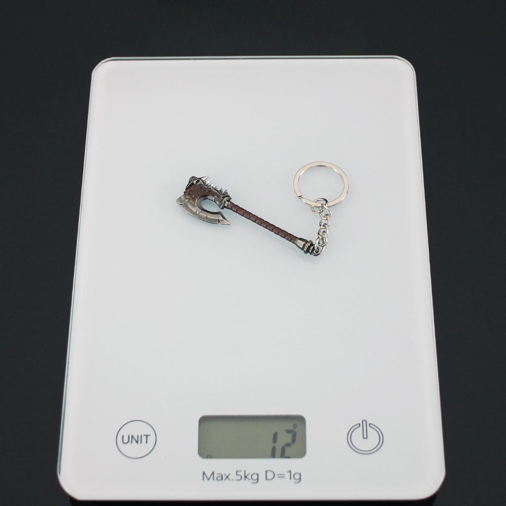 7cm/2.76in Keychains Game Peripherals Pendant Lich King Blood Roar Battle Axe Weapon Props Metal Weapon Ornaments Toys Decor