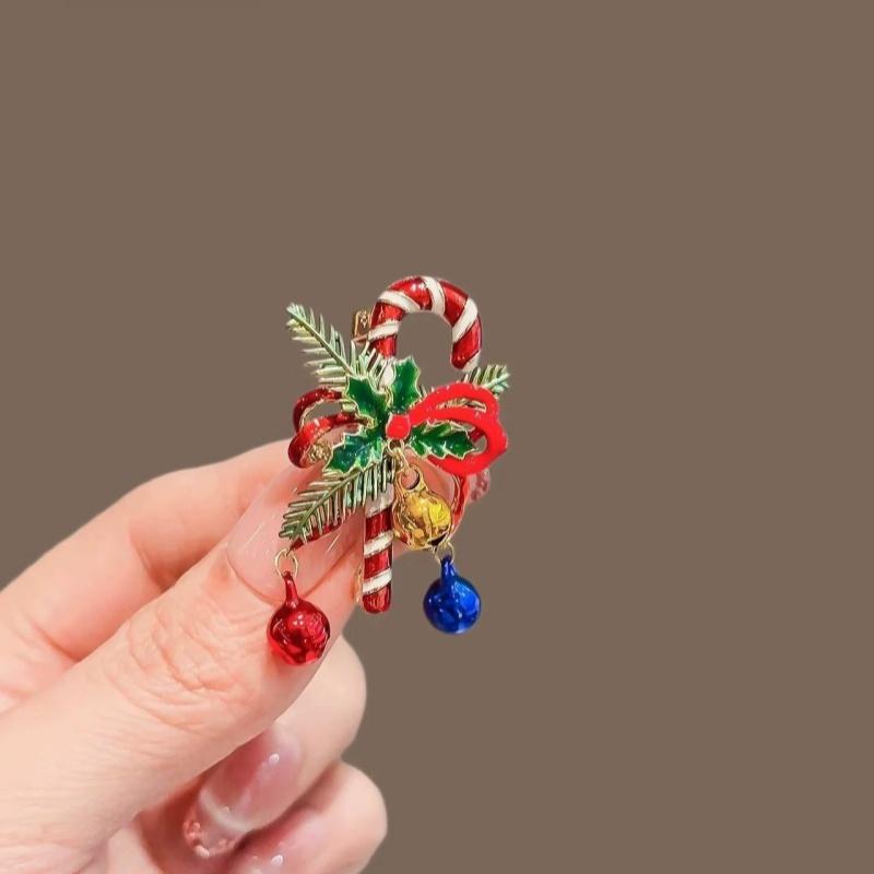 Cartoon Snowman Christmas Tree Brooches For Women Versatile Light Luxury Lapel Pin Clothing Accessories Party Gifts