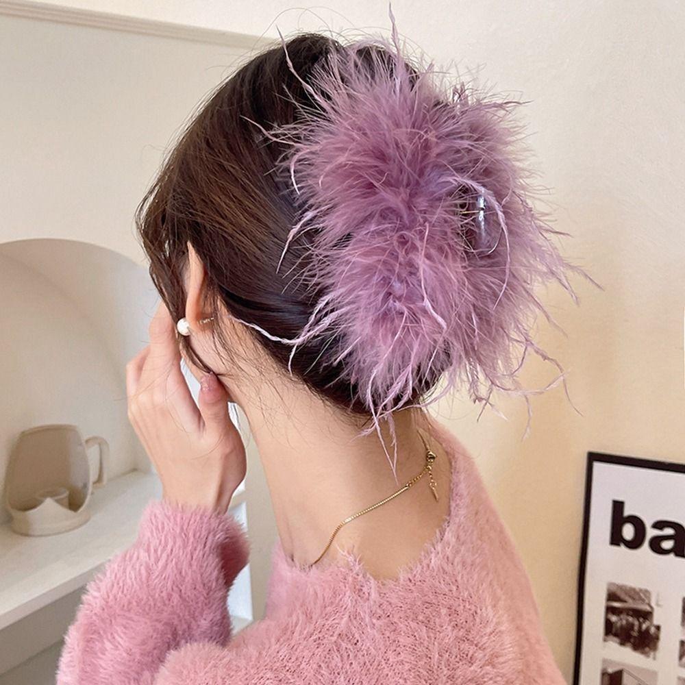 For Girls Fluffy Plush Women Hair Clips Korean Hair Accessories Feather Hair Claw Feather Hairpins
