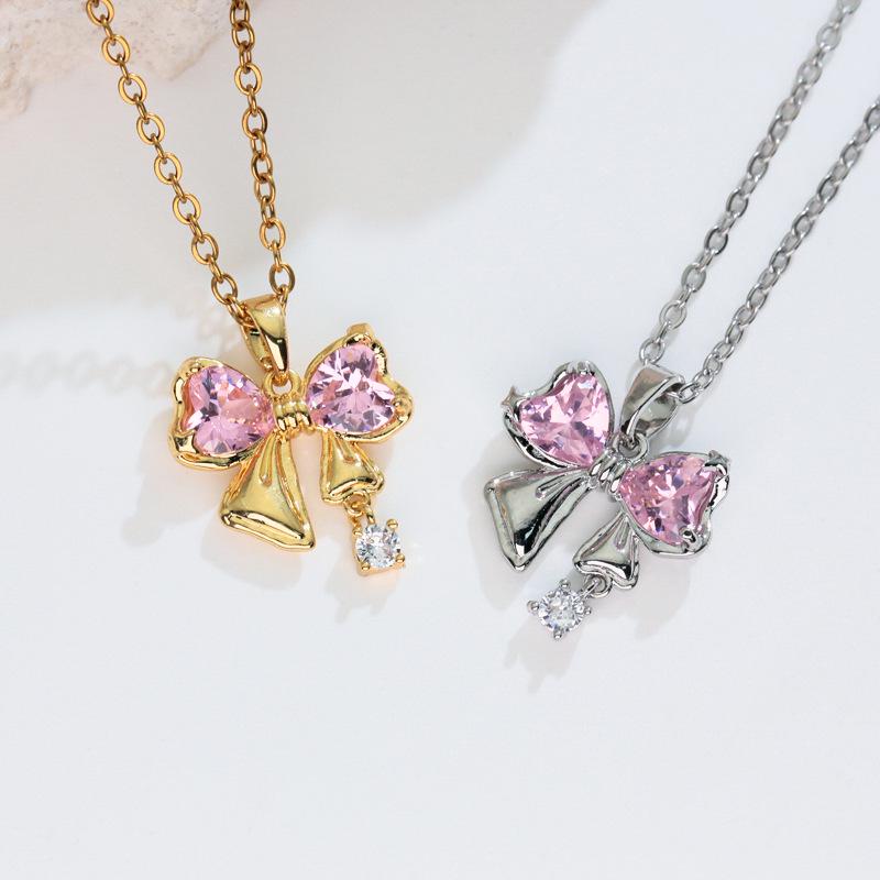 Internet Celebrity Style: Women's Sweet Bow Zirconia Necklace - Niche Design & Elegant Clavicle Pendant