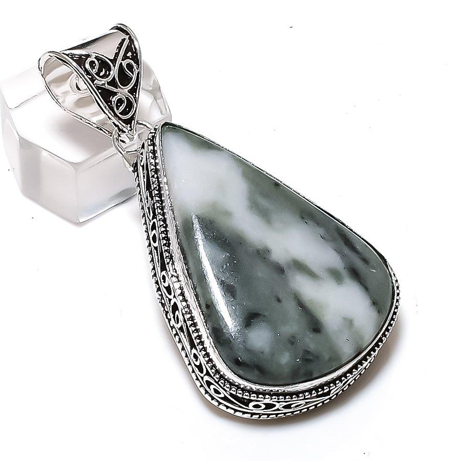 Natural Kammererite Gemstone 925 Sterling Silver Jewelry Pendant 2.17" ETC-14639