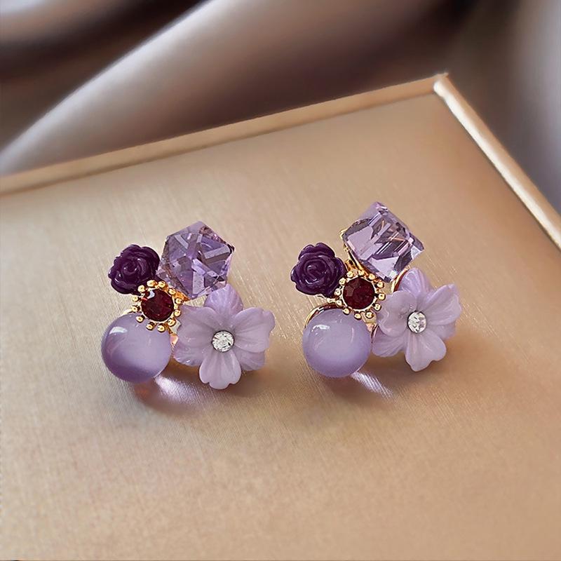 Trendy 2023 Purple Crystal Flower Stud Earrings: S925 Silver, Versatile & Fashionable Jewelry for Women