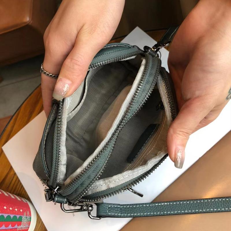 First Layer Cowhide Bag for Women In Autumn and Winter New Fashionable and Versatile Shoulder Bag Niche Light Luxury Retro Leather Crossbody