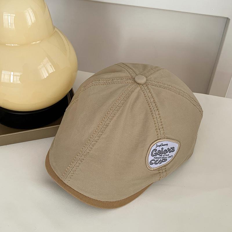 Retro Niche Forward Hat for Women In Autumn and Winter Japanese Versatile Big Head Beret Korean Style Face Showing Tabloid Boy Hat