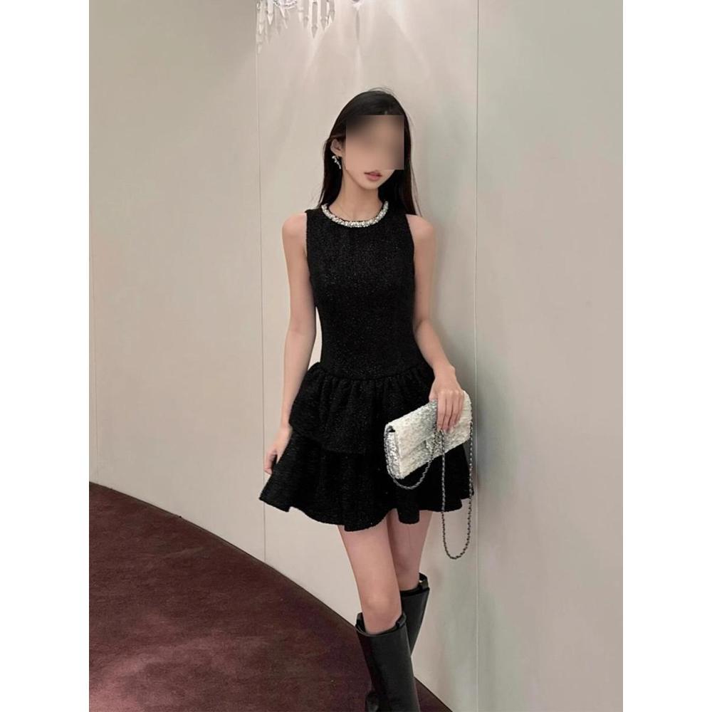 Fine Flash Diamond Collar Thousand Gold Small Black Dress Vest Dress Dress Women's Summer Temperament Waist Birthday Date Cake Short Skirt
