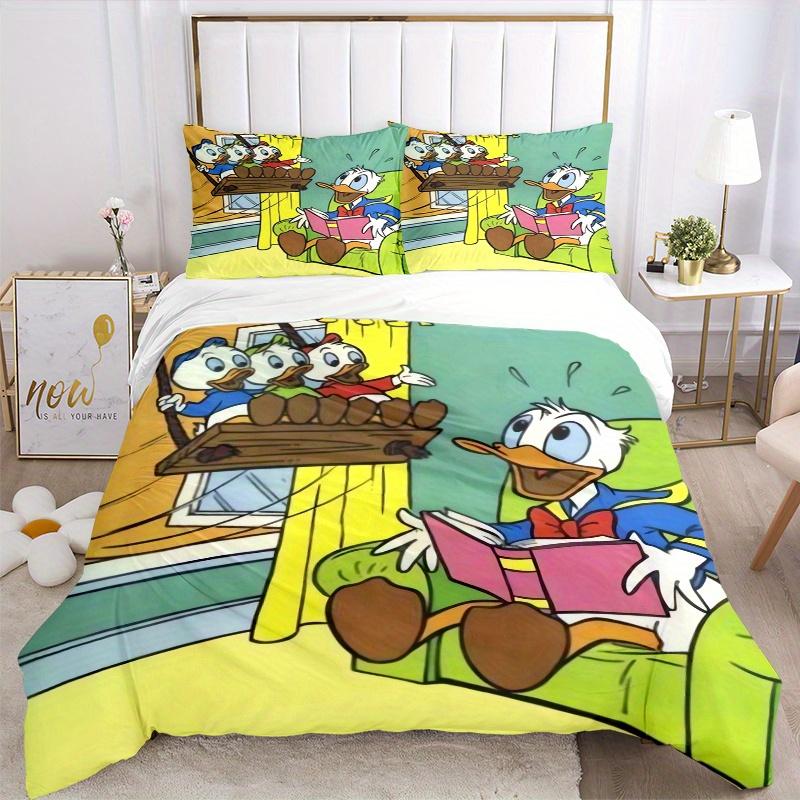 3pcs Donald Duck and His Nephew on the Swing Quilt Cover Set - Soft and Cozy Bedroom, Guest Room and Dorm Decorative Bedding 3-Piece Set 1 Quilt