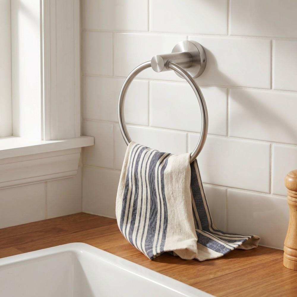 Stainless Steel Towel Ring Rustproof Towel Rack Modern Hand Towel Ring  Space Saving