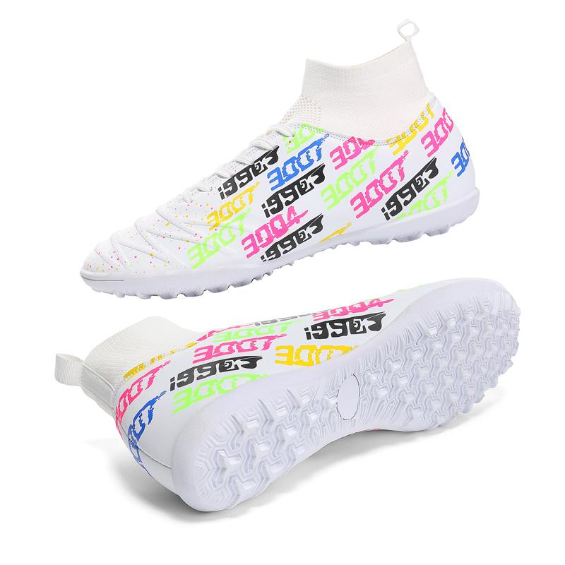 

Fashion Men s Soccer Shoes Large Size Ultralight Football Boots Boys Sneakers Non-Slip AG/TF Soccer Cleats Ankle Boots Unisex 48