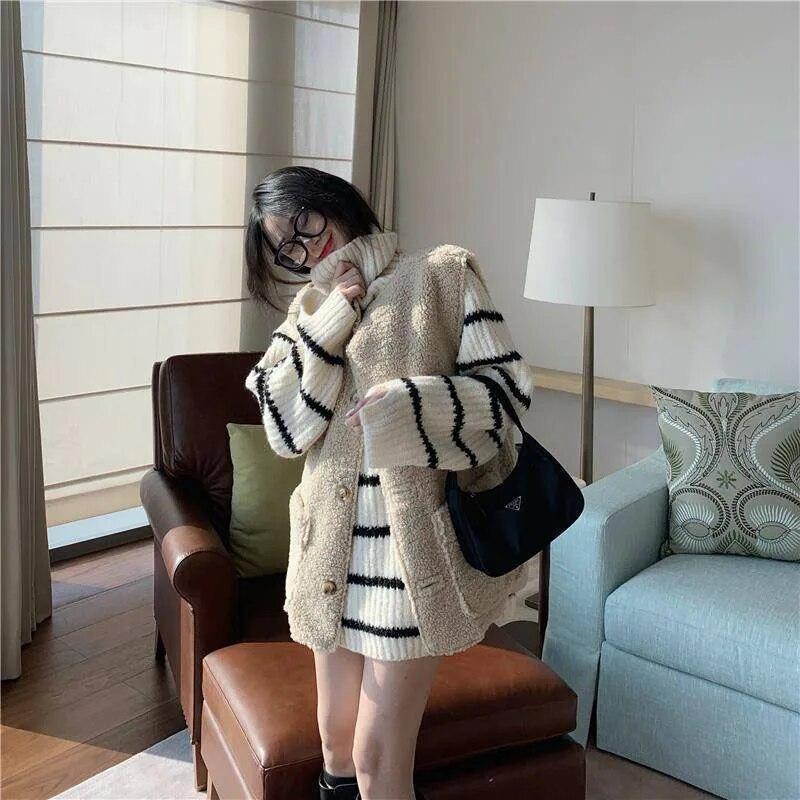 Dámský dlouhý svetr s rolákem Černobílý pruh Volný pletený pulovr Střední délka Teplý Streetwear styl Svetr Podzim a Zima