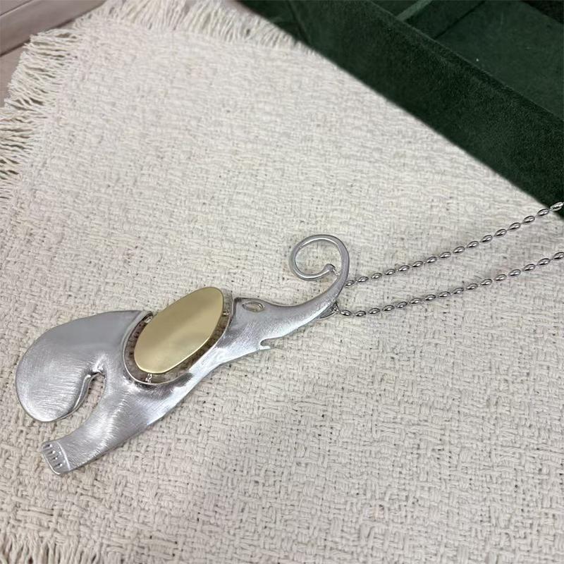 Stainless Steel Elephant Pendant Necklace Cool Style Collarbone Chain Charming Bag Pendant Sweater Chain