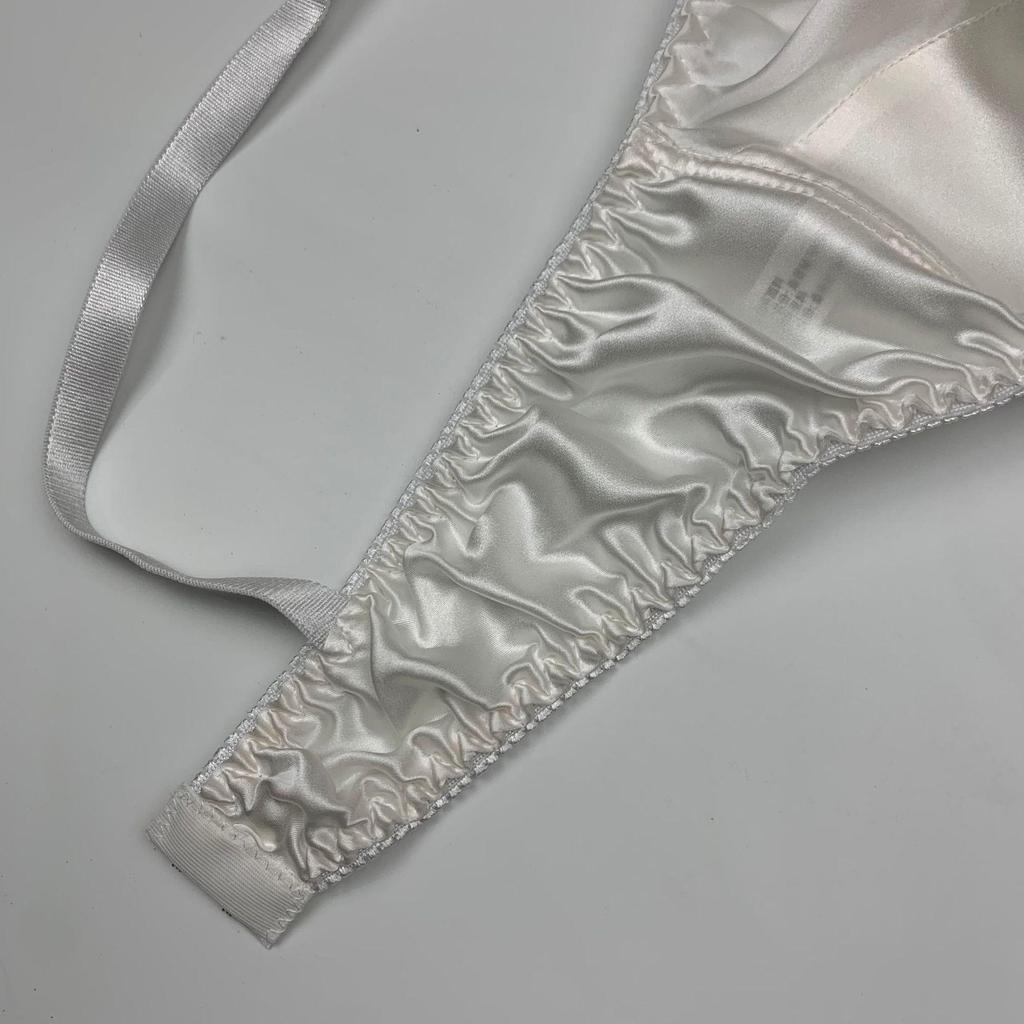 Silk Seamless Plus Size Wire-Free Sleep Bra for Women and Girls