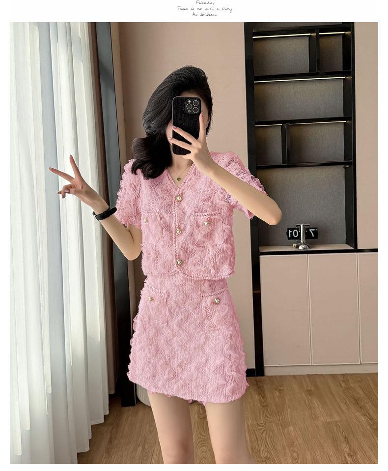 2026 Petite French Chic Apricot Lace Top & Skirt Set - Summer New Arrival