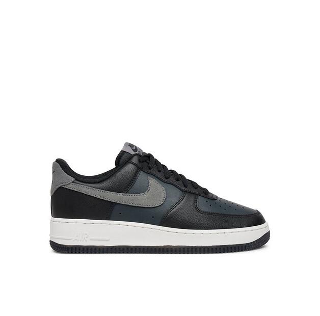 

Кроссовки Nike Air Force 1 07 Lv8 EU 44