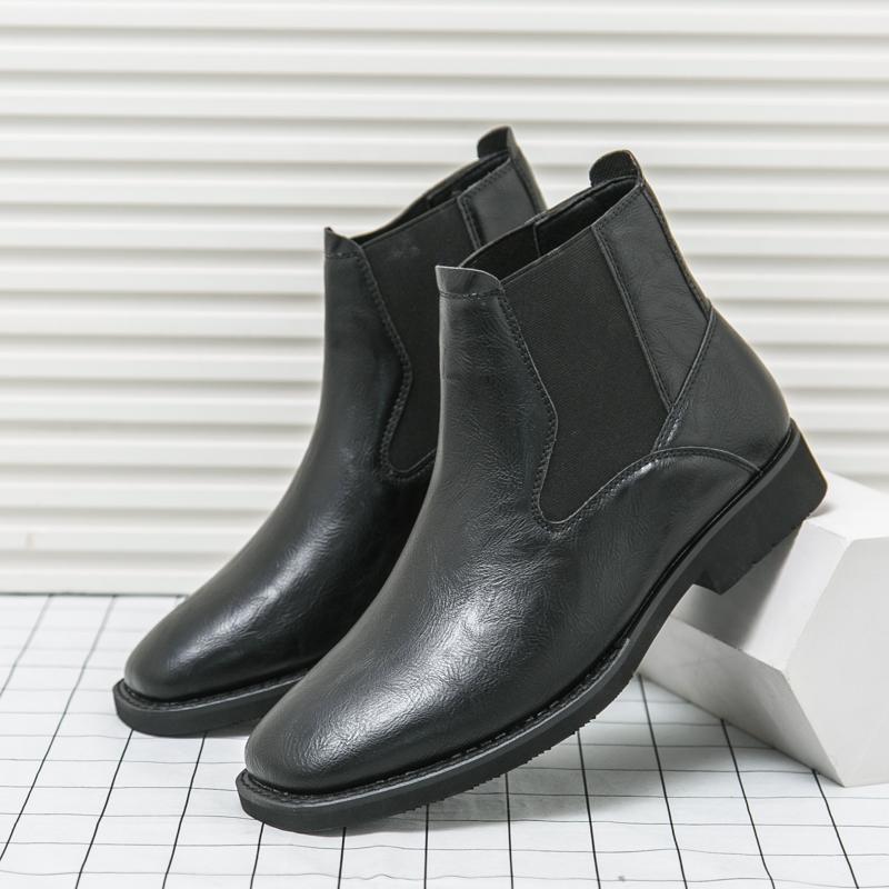 Fashion Luxury Brand Retro Chelsea Boots Comfortable Men Ankle Boots Walk Footwear British Style Cowboy Boot Fashion Casual Leather Mens
