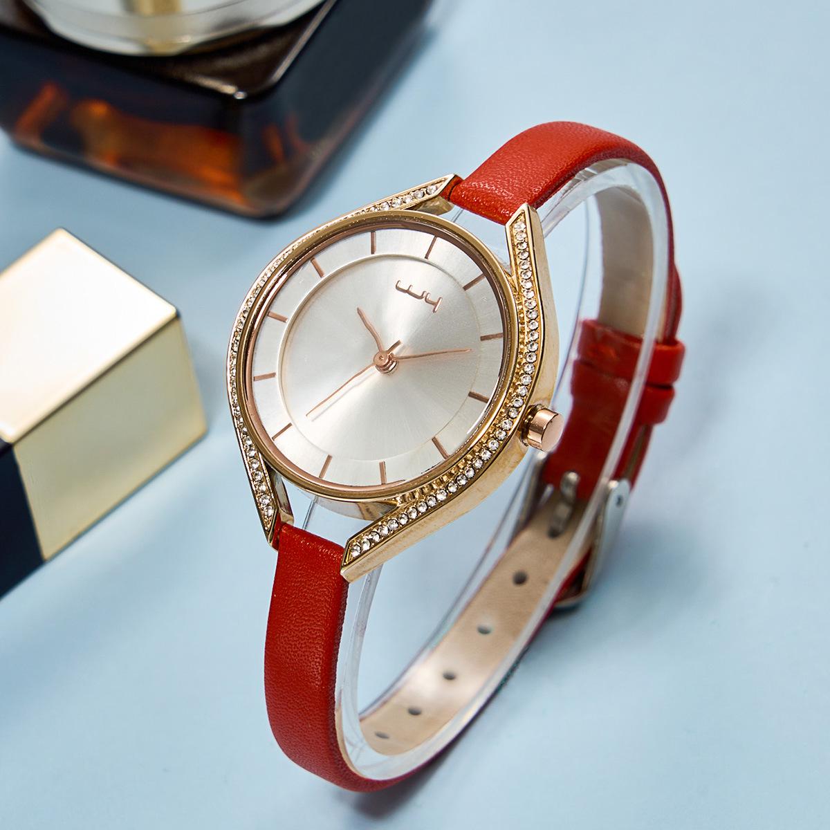 

Women s Exquisite Diamond-Set Watch with Japanese Movement and Domed Glass рожевий колір золота