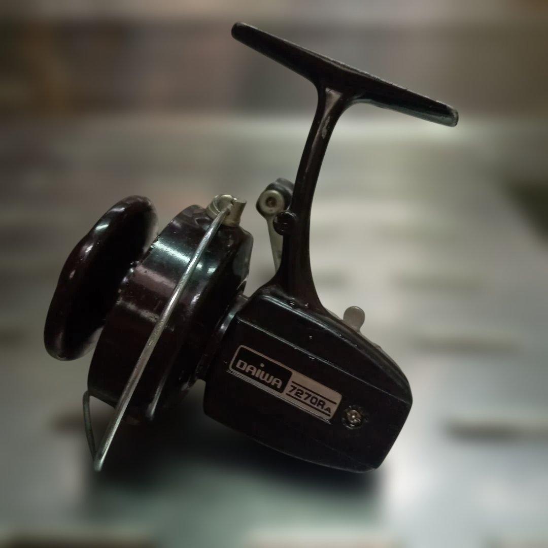 Used Daiwa 7270RA Old Spinning Reel Fishing Tackle Operation Confirmed Vintage