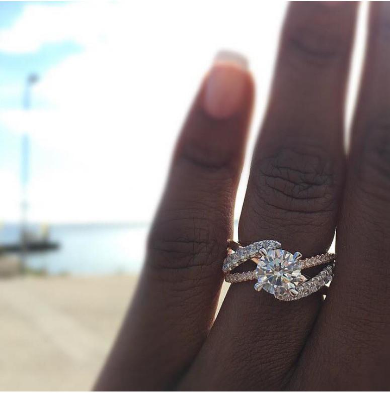 Elegant Rose Gold Zirconia Ring For Women Holiday Gift Fashionable Jewelry