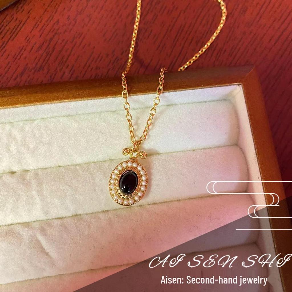 Vintage Gold Stud Earrings & Pearl Necklace Set - European and American Retro Fashion Jewelry