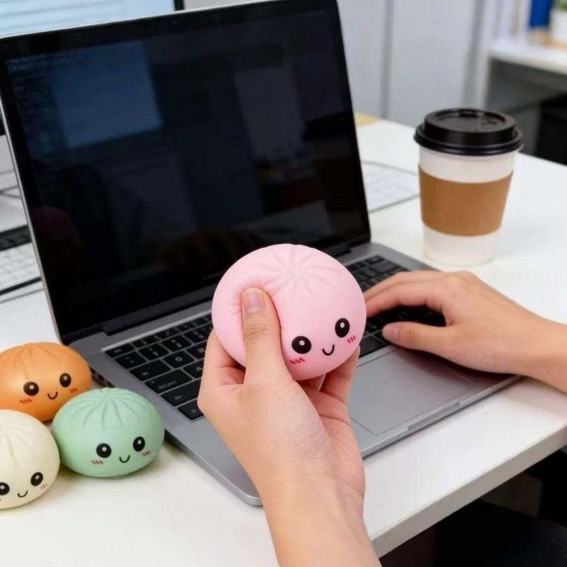 Süße bunte Brötchen Kneten Weiche Teigtaschen Quetschball Anti-Stress-Spielzeug für Erwachsene Langsames Rückprallen Fidget Spielzeug Kinder Stressabbau Geschenk
