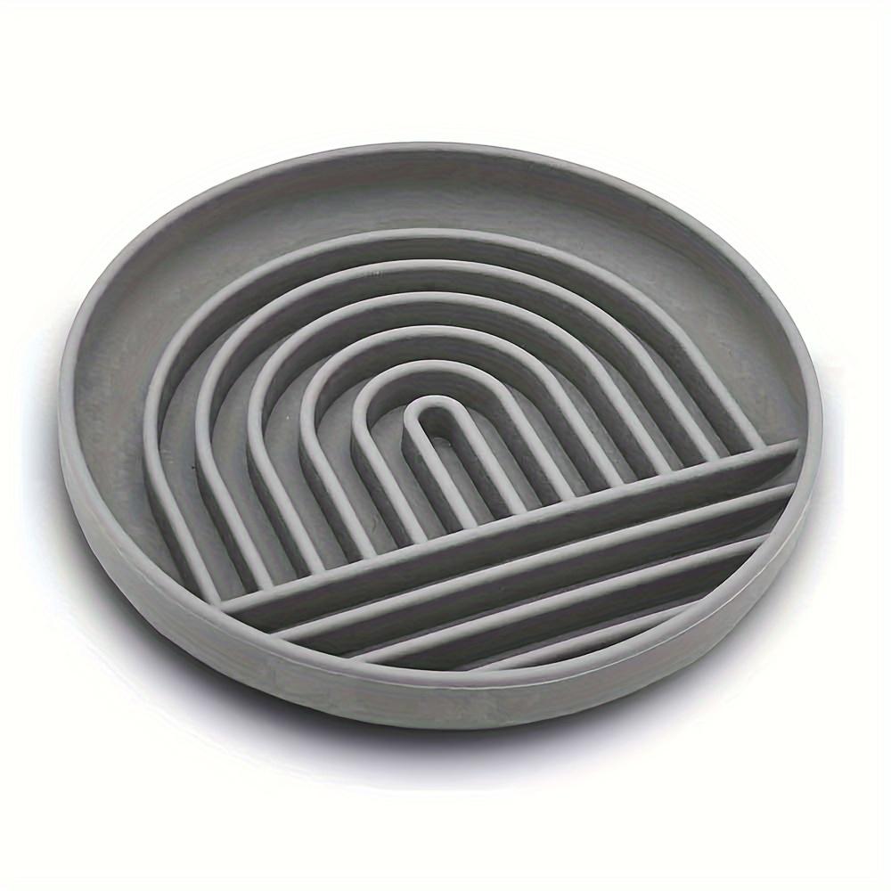 1Pc Choke-Free Slow Feeder Dog Bowl-Durable Silicone Licking Plate with Mind-Boosting Puzzle Design -Anti-Overturning Snack Dish