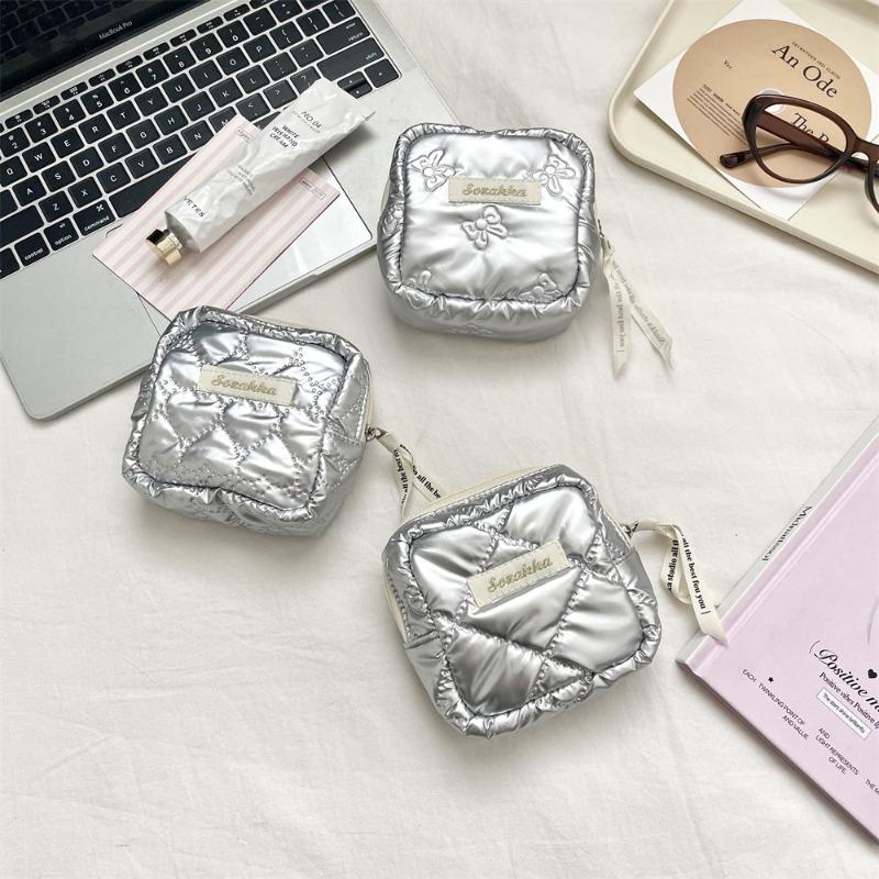 5913 pu love sanitary napkin storage bag student portable small bag mini cosmetic bag storage sanitary bag